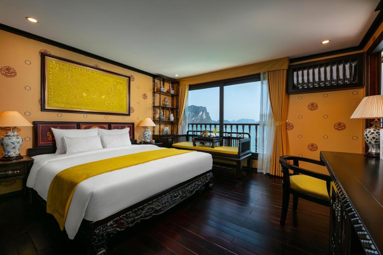 Hotel Nostalgia Halong Cruise Ha Long Esterno foto