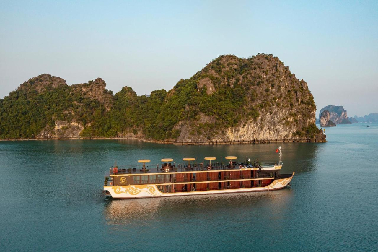 Hotel Nostalgia Halong Cruise Ha Long Esterno foto