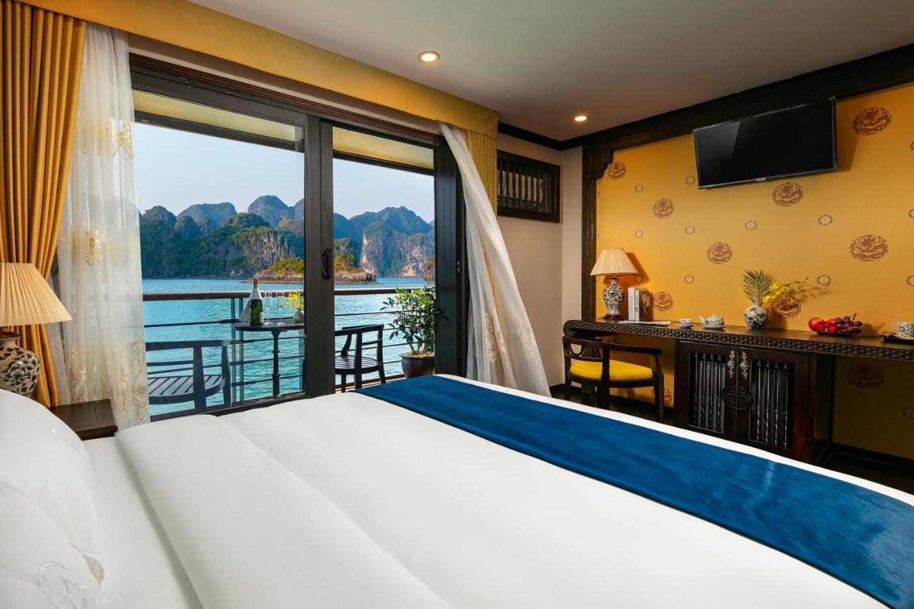 Hotel Nostalgia Halong Cruise Ha Long Esterno foto