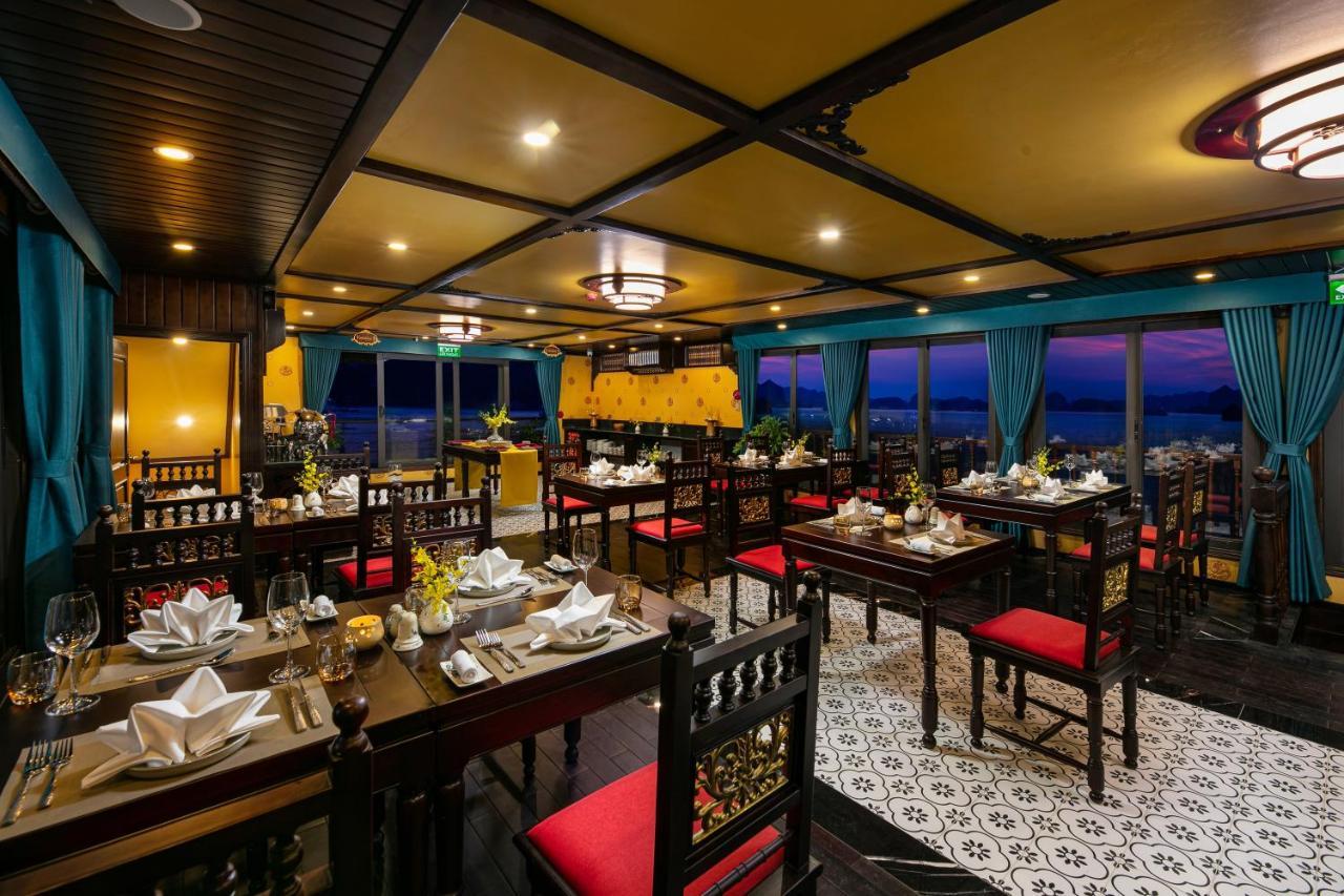 Hotel Nostalgia Halong Cruise Ha Long Esterno foto